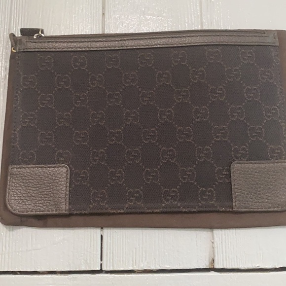 ❤NEW!!Gucci Authentic Clutch/Cosmetic❤ - Picture 3 of 4